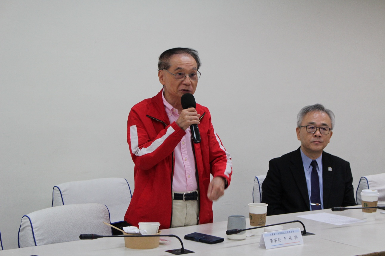 財團法人中商校友文教基金會回饋母校 獎助學弟妹