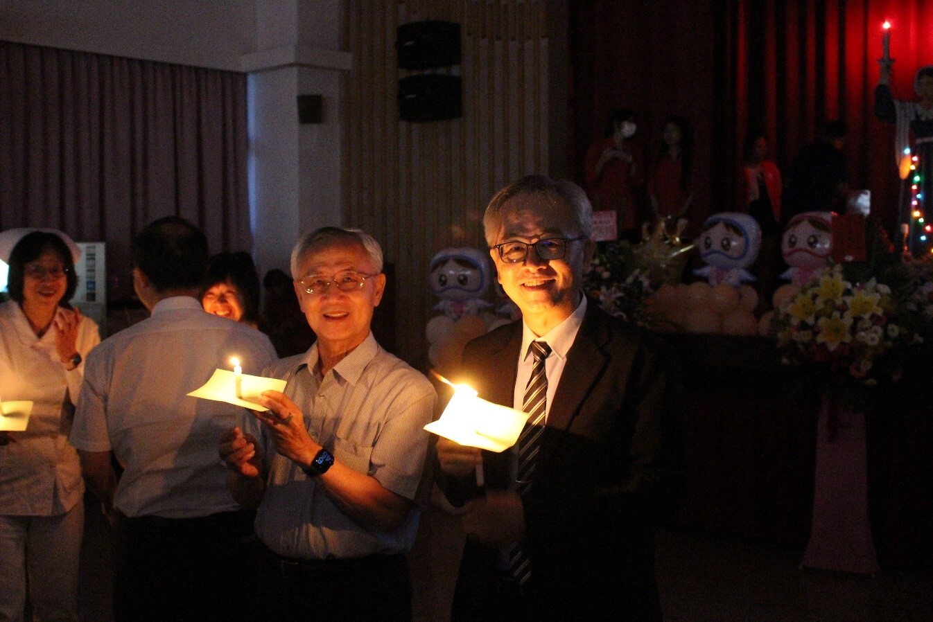 出席同為學生祝福